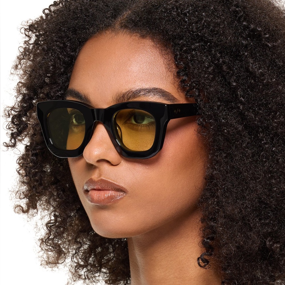 Strata Roadcase sunglasses, black with yellow lenses like new with case and box!